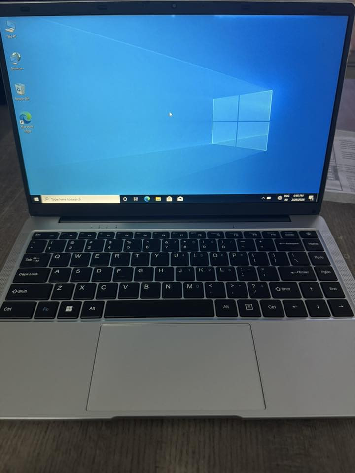 السلام عليكم لابتوب جديد امزون غير مستخدم مال دراسة او تصفح  او برامج مايكروسوفت رام ٨ هارد 256ssd باقي التفاصيل بالصور مزاد الباجر ساعة ٨ بالليل شكد يوصل بالعافية على الياخذه اللي متخدمة يرفع المنشور بالصلاة على محمد وال محمد


**إذا كنت صاحب هذا الإعلان وتريد حذفه لأي سبب، رجاءا أرسل رسالة إلى الدعم الفني**