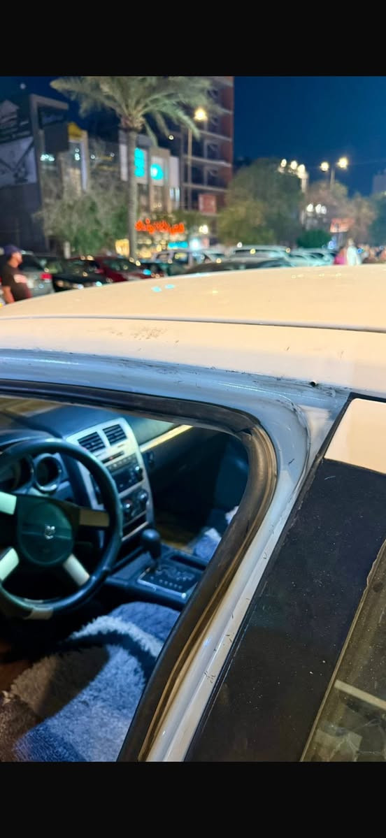 للبيع جارجر موديل 2010 خليجي مكفول
صدر جديد رقم بابل 
تايرات نضيفه تراي للبصره 
السعر 100$ وبيها مجال لشراي مكاني المدينه شارع الفلاح ***********
