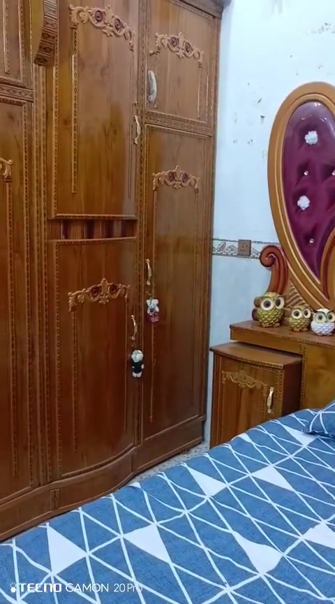 غرفه جديده  البيع سعره مليون 400وبيه مجال


**إذا كنت صاحب هذا الإعلان وتريد حذفه لأي سبب، رجاءا أرسل رسالة إلى الدعم الفني**