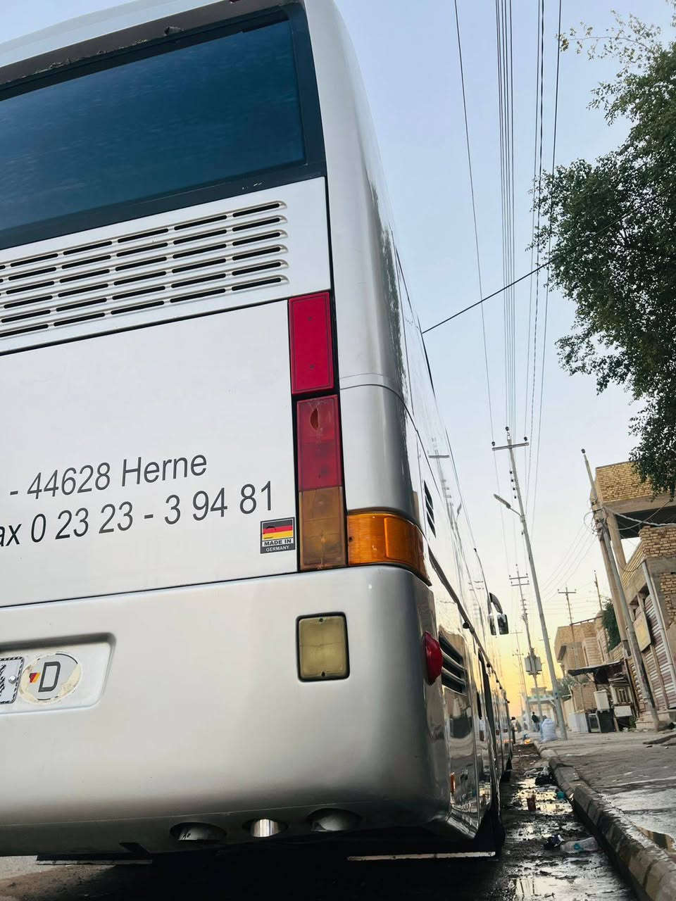 للبيع مكان سياره ناصرية جاهزة من كلشي رقم نكليزي ***********
