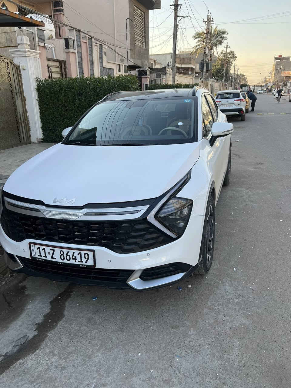 السلام عليكم  خليجي
سيورتج موديل 25
سياره زيرو 
مكفول كفاله عامه 
فول مواصفات سياره 1/1
رقم بغداد نكليزي سنويا جديد 
ماشيه سياره قل من 6الف
سياره جاهزه بل عافيه ياخذها

سعره ٢٦٥ وبيه مجال قليل 

‭٠٧٨٧ ٩٢٠ ٣٠٩٠‬
