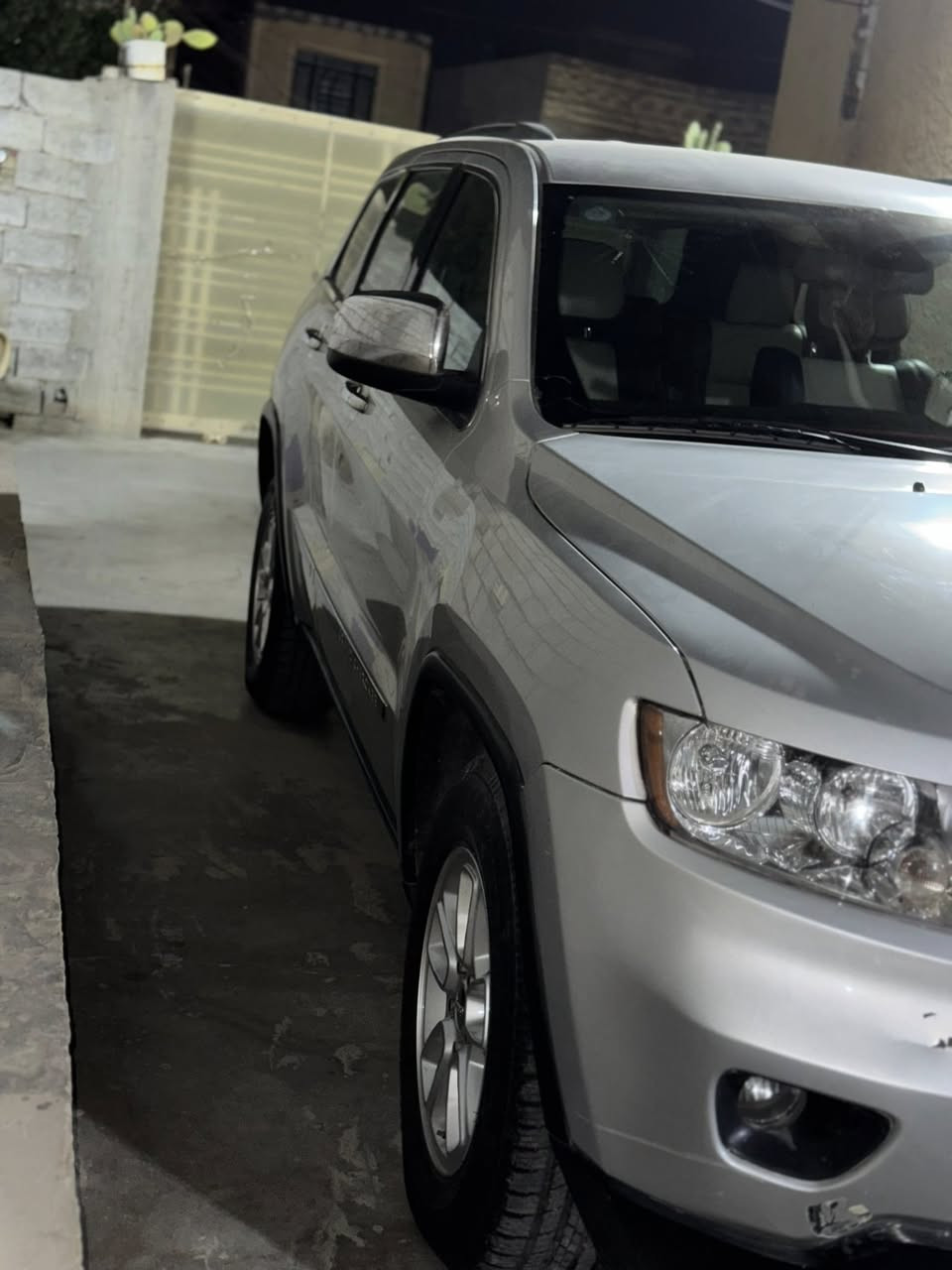 سلام عليكم جيب شيروكي مديل 12 للبيع أمريكي سيارة لاستفسار هاذ رقم لين اكتب الي بيها وبتصال هم راح أكول اي ستفسار هاذ رقم ***********
