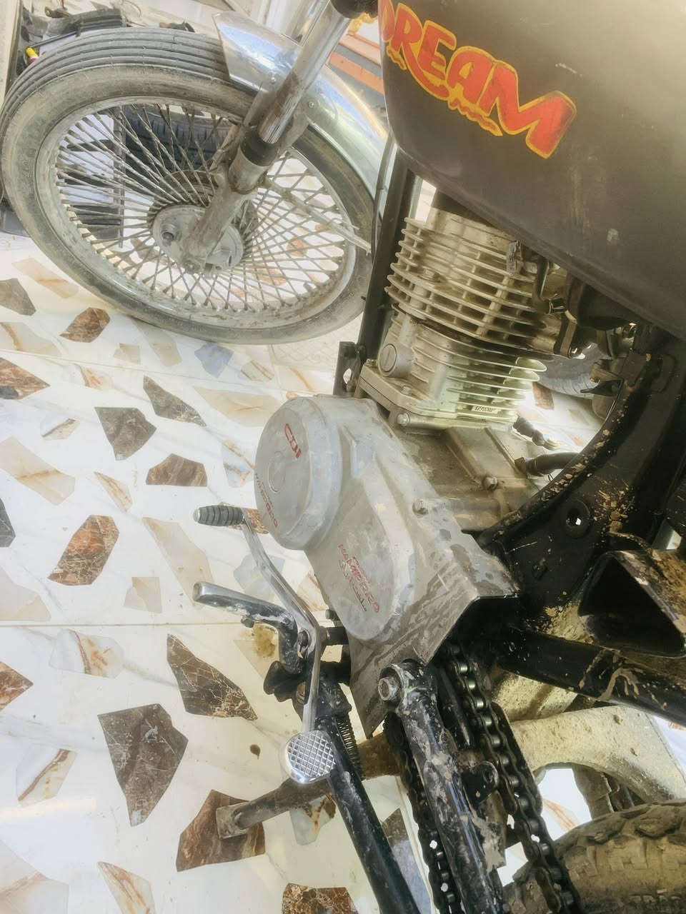 سلام عليكم تايكر ٢٠ عاطل يحتاج ولف و بستم هيجي ابيعة سعر١٤٠


**إذا كنت صاحب هذا الإعلان وتريد حذفه لأي سبب، رجاءا أرسل رسالة إلى الدعم الفني**