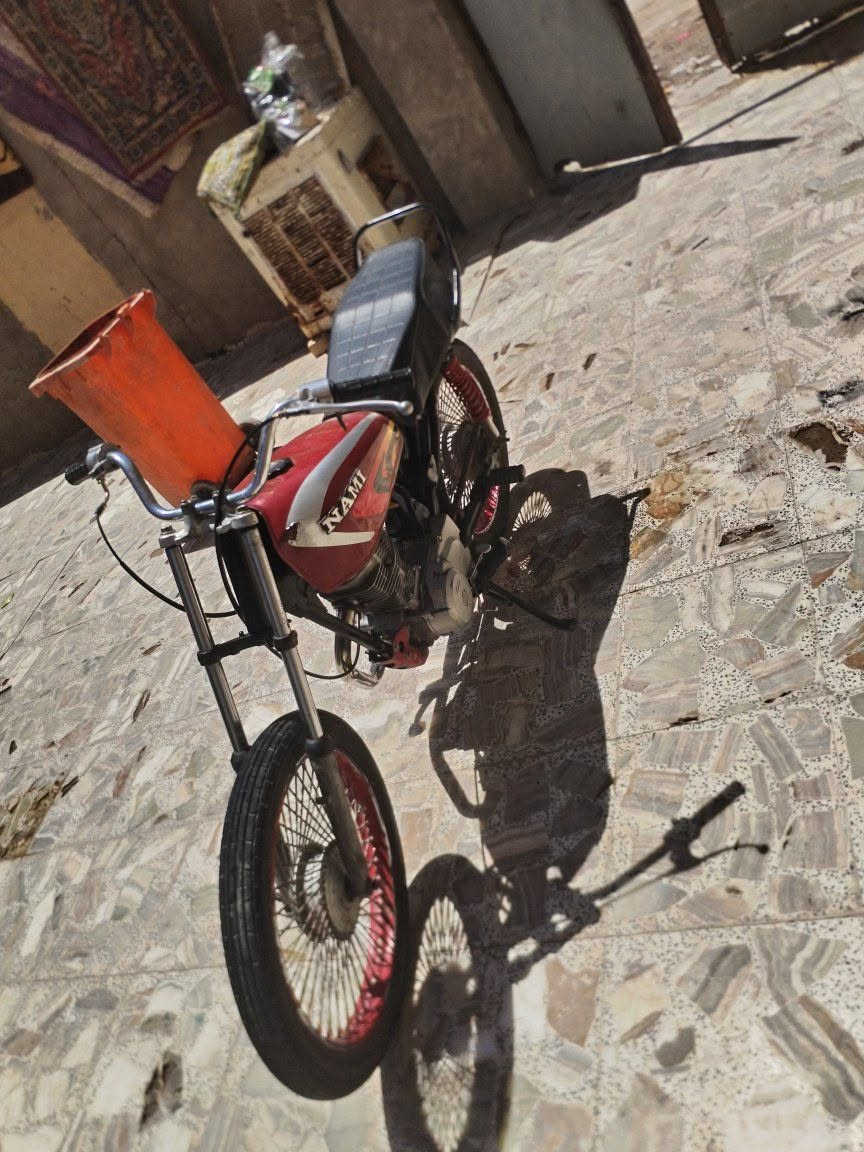 كلك للبيع نظيفه موديل 23 مكان كوفه نجف سعر 225 بها مجال ***********
