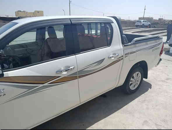 السلام عليكم
بيك اب فلاونزه كويتي 2017
فول مواصفات مكفوله كفالة عامة 
رقم بصرة تحويل مباشر
سنوية لل 2027
كير اوتوماتيك 
كير ومكينه وكهربائيات بشرط
حدادية جديده تخم تاير جديد  تبريد ثلج
السعر 245$ وبيها مجال بسيط
مكان السياره ذي قار 
***********
***********
