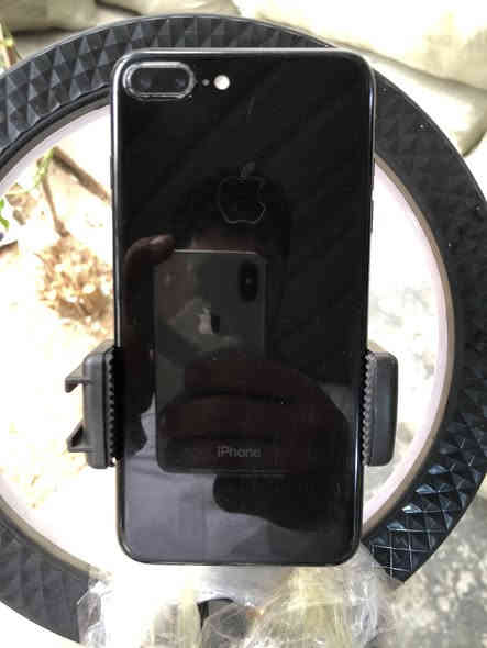 سلام عليكم … مكاني كركوك

ايفون 7 بلاص ضهر لامع نموذج M/LLA امريكي ذاكره 128 كيكه بطاريه 99 جهاز كل جسمه بلادي او شغال فقط بطاريه مبدل اصلي شاشه اصلي بصمه شغال كل جسمه شغال بشرط للبيع سعر 90 الف بي مجال شراي اتصل ***********
