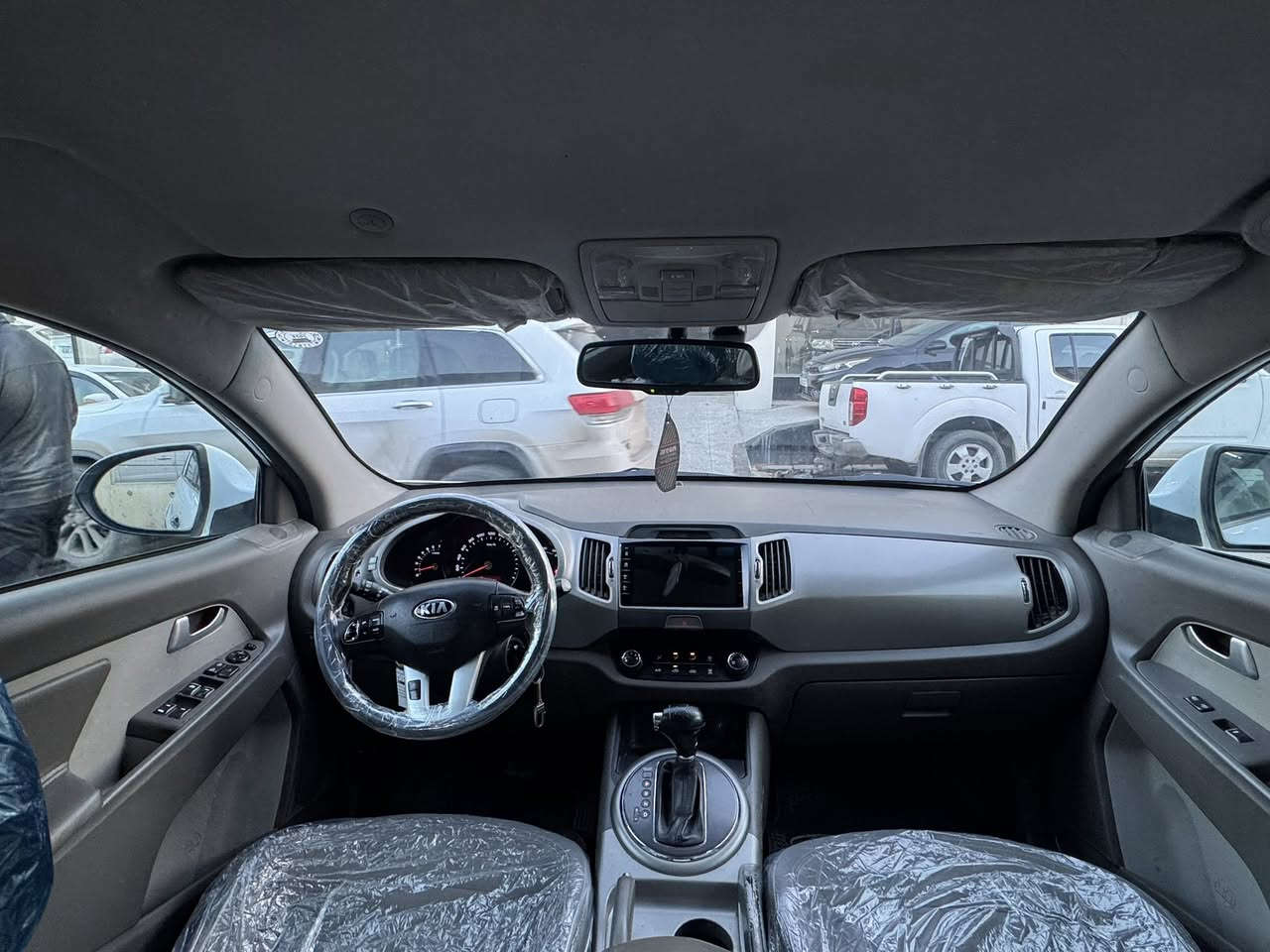 كيا سبورتاج  2014
كلين بدون ضرر 
محرك 2400 
كير محرك شرط
سنويه ب اسمي  
العنوان معارض الموصل 

‭***********‬
***********
