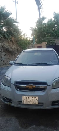 افيو 2011 محرك مفتوح 1600تبريد شغال السياره جاهز ه بيه طخات بسيطه السع...