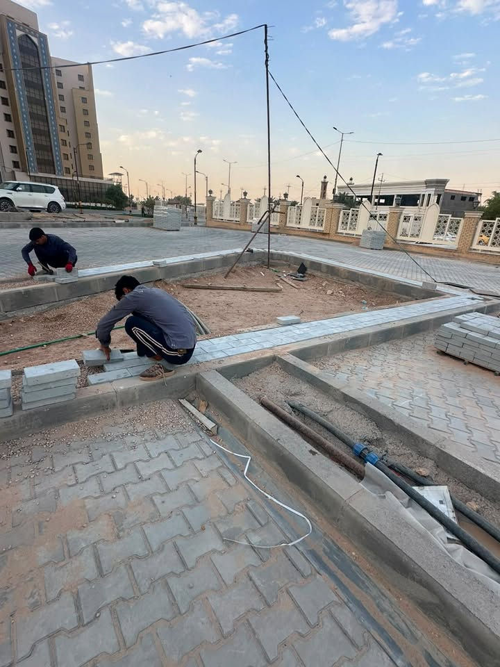 من أعمال شركة الاسدي
 
تجهيز تجهيز فندق نسيم النجف 🏨
بلاط المقرنص الإسمنتي
قياس 📐 15*30
سمك6cm
 مطابق للمواصفات المختبرية
مقاومة انضغاط 60نيوتن
أملاح 2.8
مقاومة تآكل: أقل من 18 سم³/50 سم²
مقاومة انحناء: 7 MPa 

مستعدون لتجهيز كافة المشاريع 
المهندسين والمقاولين 
بجميع أنواع المقرنص 
والكاشي والكربستون والسواقي

للحجز والاستفسار
الاتصال على الرقم التالي
***********
