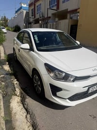 كيا ريو موديل 23 بدون صبع. ماشيه 26 السعر 135 بيها مجال 07719742928