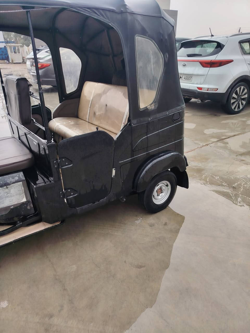 تكتك 22للبيع تكتك خير من الله كفالة عامة بيهة ملاحضات بسيطة بيهة شخوط شوية مكينة مكفولة كفالة عامة سبانة مامدودة عليهة رقم ديالى رقم عربي  تخم تاير جديد اكسر خير من الله عارضها 9 ونص وبيهة مجال بصيط ابو 9 لا تخابر   مكان ديالى كنعان للاستفسار الاتصال على الرقم ***********
***********
