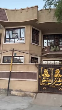 بيت لبيع منطقت الطي قرب جامع مرهون  البيت مساحته 150 متر  زراعي سند 25...