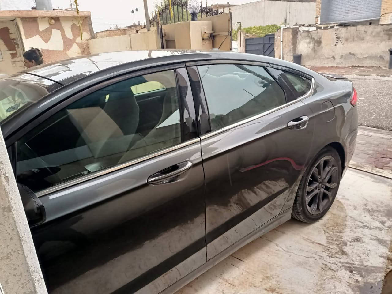 فورد فيوجن 2017.  مكينه 2.5    فول مواصفات. به س سلايد نيه. سەیارەی دەس خۆمە هی ماعرەزنیەماڵی دۆستە سەنەوی لە 2024بەسەرچوەسۆنەریم داناوەبطاقه ى بنزيني له كه له. سەیارەکەلەکەرکوکەسعر.  113ژمارەی خاوەنی***********
