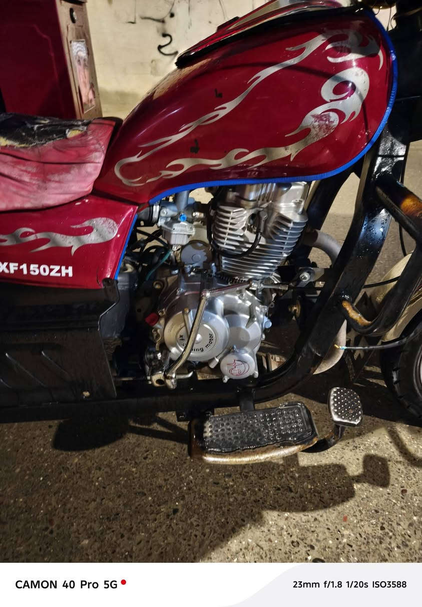 السلام عليكم ستوته للبيع حمره موديل23
شاصي شرط
فول مواصفات 
مكان موصل ايمن قرب سوق المعاش
رقم الهاتف زين)(‏‪***********‬‏///
رقم الهاتف كورك‏‪***********‬‏، //
السعر مليون/900
