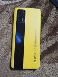 ريلمي GT 5G • ٢٥٦ • شاشة متأثرة