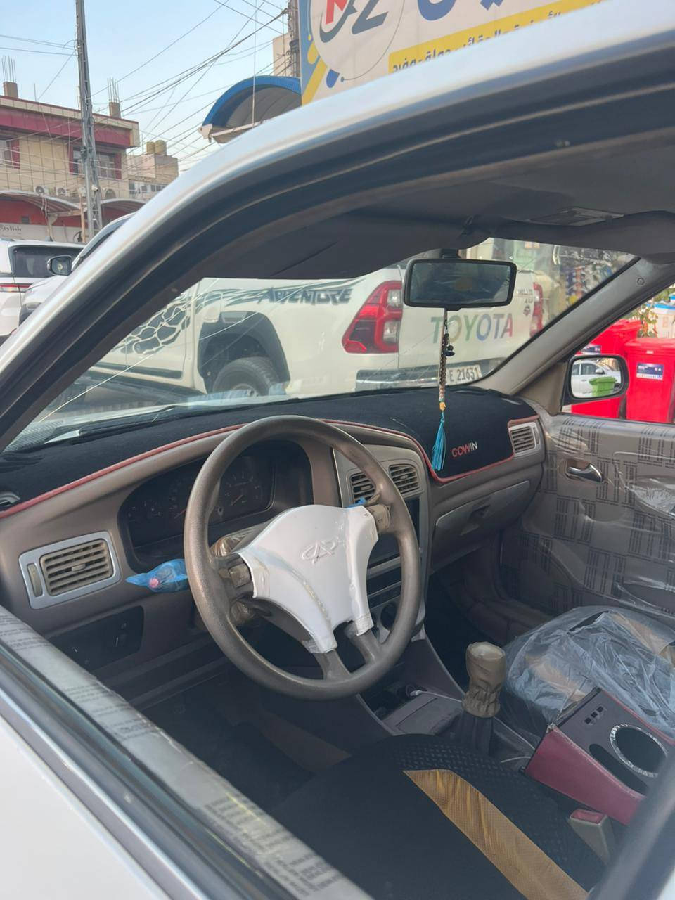 شيري كوين
موديل 2011
سياره نضيفه الحداديه جديده تخم تايرات جديد ويل كب كهربائيات كامله مكفوله ماعده الدحجه الي واضحه بالصوره مامعدله بعدها السعر والاستفسار على الواتساب ***********
