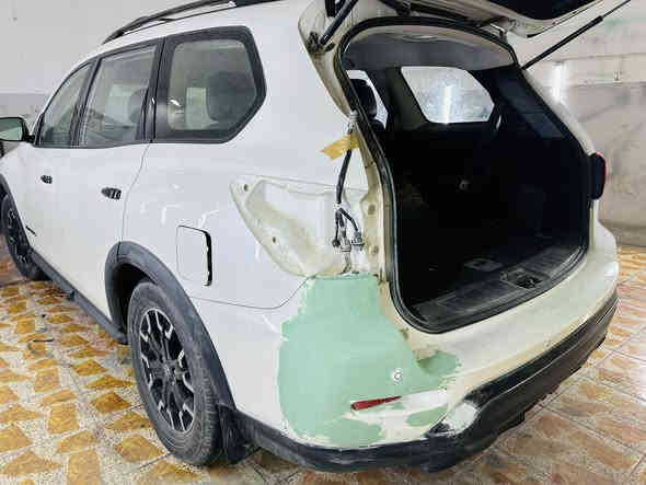 سلام عليكم يوجد صبغ كافت السيارات قديم حديث بوليش تكحيل صبغ وياله العنوان كركوك خضراء شارع البنزين خانه صلوحي العبيدي ***********
