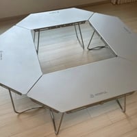 للبيع طاولة تخييم من ماركة هومفل HOMFUL سداسية مصممة لتوضع حول شواية و...