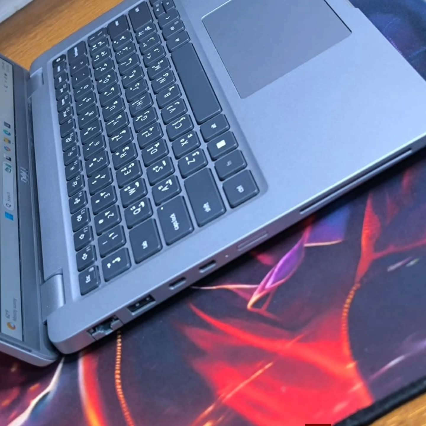 💻 لابتوب Dell Latitude 5440 الجيل الثالث عشر
أداء قوي وحديث يلبي احتياجات الطلاب، الموظفين، البرمجة، التصميم الخفيف، والعمل المكتبي اليومي بكل سلاسة ⚡
خيار مثالي لمن يبحث عن جهاز عملي من الجيل الجديد بعمر طويل واعتمادية عالية.
✨ المواصفات:
⚙️ المعالج: Intel Core i7 – الجيل الثالث عشر
Core i7-1370P (20 CPUs)
أداء ممتاز لتعدد المهام والبرامج الثقيلة.
🧠 الرام: 8GB DDR5
سرعة 4800MHz لسلاسة واستجابة عالية.
💾 التخزين: 256GB M.2 NVMe
Samsung إقلاع سريع وتشغيل مستقر.
🖥️ الشاشة: 14 إنش Full HD
وضوح مريح للدراسة والعمل.
🎮 كرت الشاشة: كرت الشاشة الداخلي
🎁 الهدايا المرفقة:
🎒 حقيبة أصلية
🔌 الشاحن الأصلي
🖱️ ماوس
🧾 ماوس باد
🛡️ الضمان والخدمات:
فحص كامل قبل الإرسال
فحص كامل قبل الدفع والاستلام
ضمان 7 أيام استبدال في حال وجود خلل مصنعي
جاهز للاستخدام المباشر
📍 الموقع: بغداد – الأمين الثانية
🚚 التوصيل متوفر إلى جميع المحافظات
📞 للتواصل واتساب: ***********
💰 السعر: 580,000 دينار عراقي فقط
