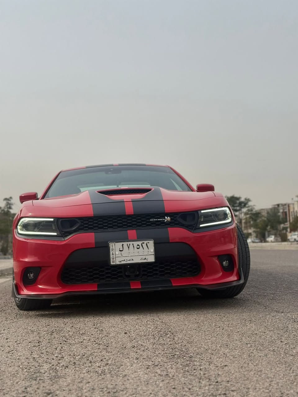 جارجر  سكات باك 6400 موديل 2022 فول للاخير
ماشيه 20الف 

رقمها بغداد .  بأسمي والسنوية 6400 بلاديه

حادث  باب السايق ونص الباب الخلفي وراجع بارد فقط السياره بدون قطرة صبغ  بدون ايرباك 

كير+محرك+اكسل كفاله. بدون برمجه وبدون اي اضافات ستوك السيارة ومداخلة اي استعراض. وعليها ادامة كاملة

✔️المواصفات 

1-كشنات تدفئه وتبريد وكهربائية وكشنات الخلفي تدفئه
2- شاشة حجم كبير 
3-ستيرن تحكم  
4-كامرة دوارة
5-حساسات خلفي اصل
6-ستيرن تدفئة
7- وضعيات قيادة متعددة
8-شفتات ستيرن
9-فجوج برمبو بلادي
10-تشغيل عن بعد 
11-كزوز بلادي
12-سلايد روف
13-تحديد مسار
14-مري قلاب
15-سماعات الباين
16-كشنات خزن ميموري
17-رادار امامي وجانبي 
السياره فوول للاخير اعلى مواصفات بالجارجر

 ——————————————
الي يريد السعر يتصل  وبالخدمه 

رقم الهاتف:***********
