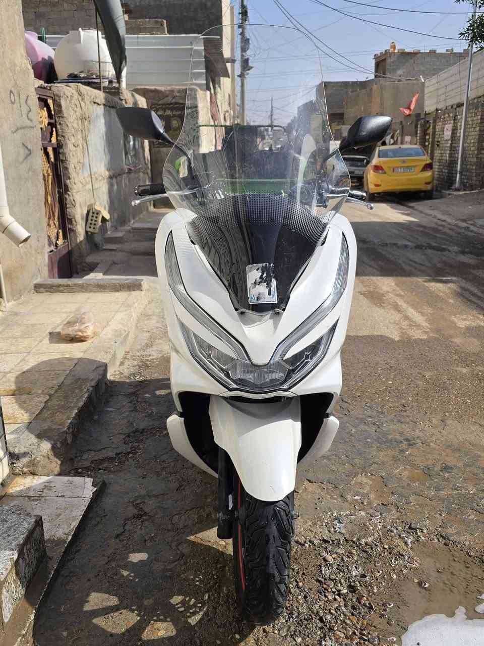 سلام عليكم  دراجه بي سي اكس جيل ثالث  كوري. دراجه كفاله مكنيه
برغي ما مفتوح 
كفر نظافة ١٠٠/٩٠
تدفئة يدات تدفئة كشن  
دراجه ماشيه ٧٩ حقيقي  مو تصفير 
بيع شراي  لا توصلي ابد 
السعر ١٦ بي مجال الشراي
***********
