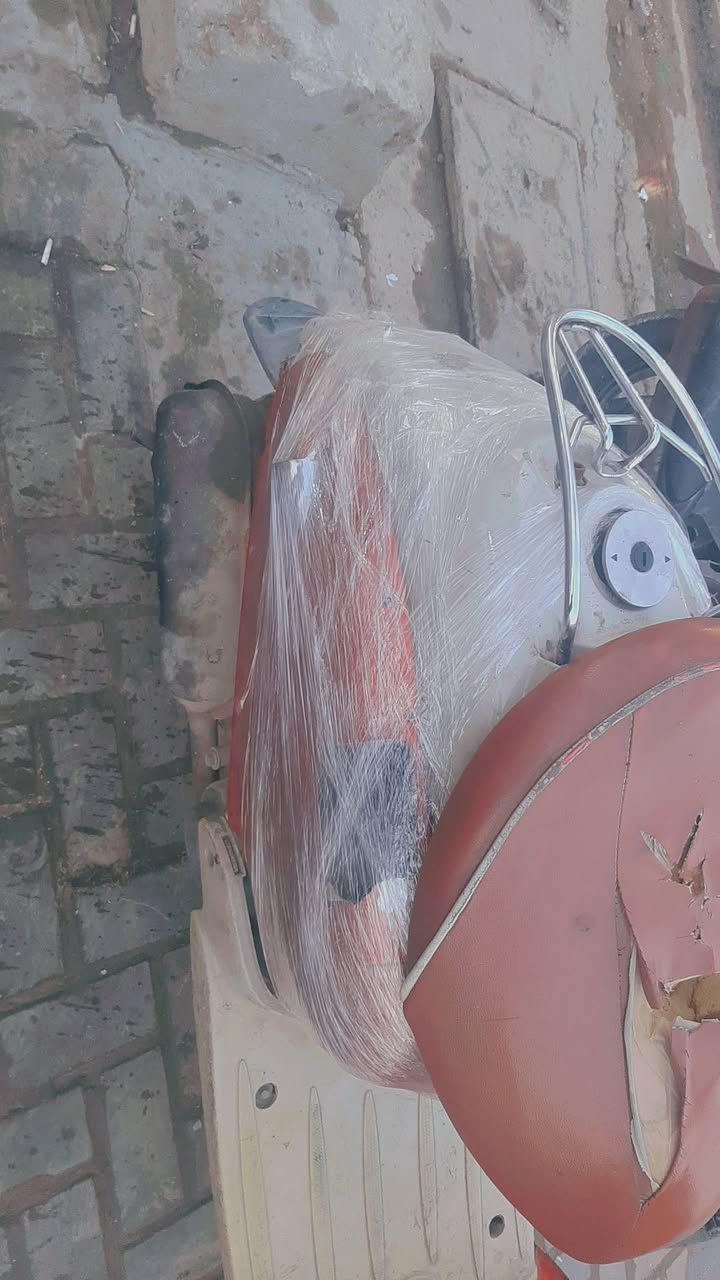 السلام عليكم عبد الحليم شغاله نكرا سلف
مكاني بغداد الدوره ***********
150# الف
