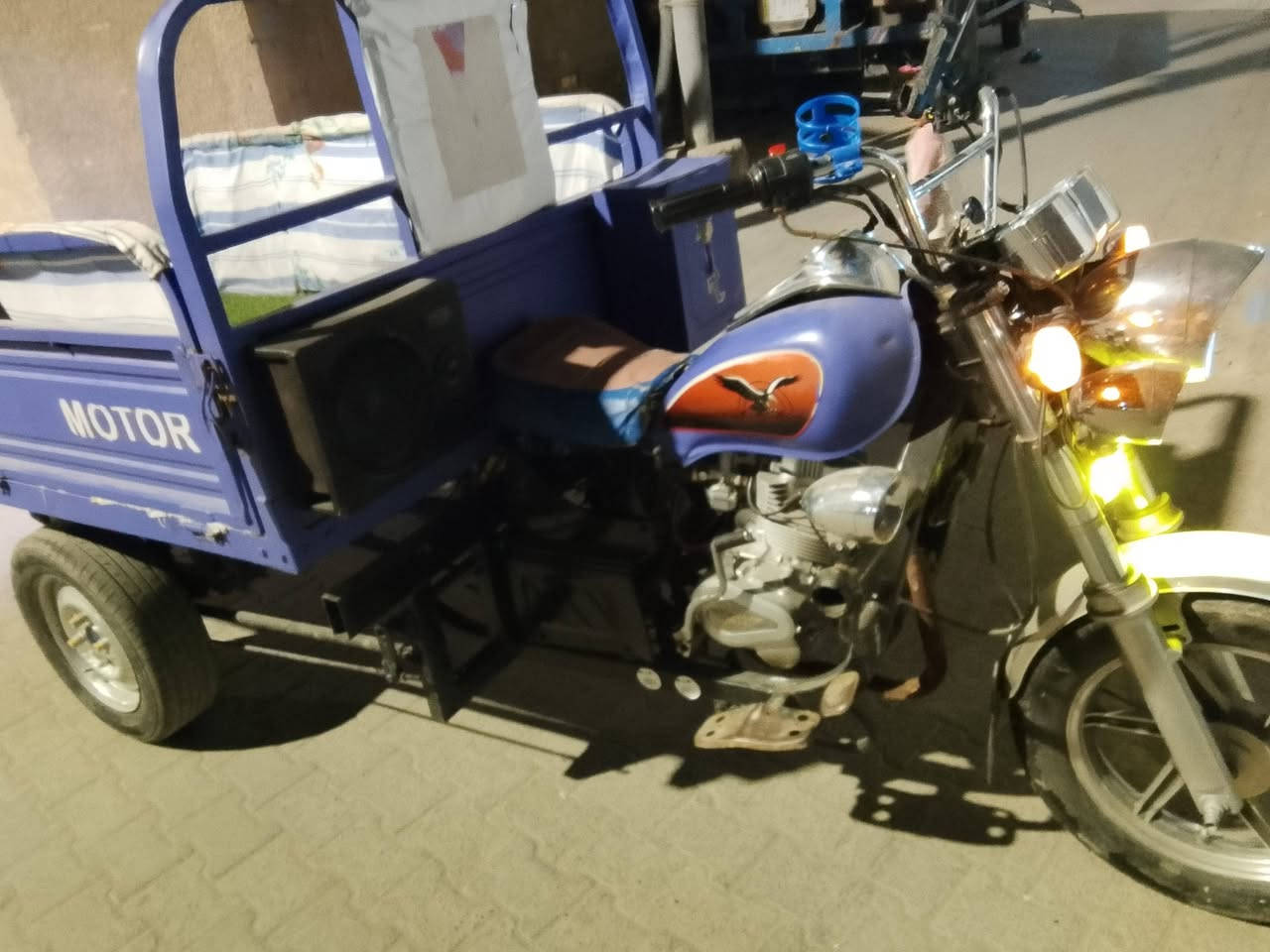 سلام عليكم ستوته للبيع ادوات ستوته جهاز كربلائيه عنون بصره شارع تموز مكفوله من سرقه سعرها 1600 بيها مجال حك جيه رقم بي بس وتساب ***********
