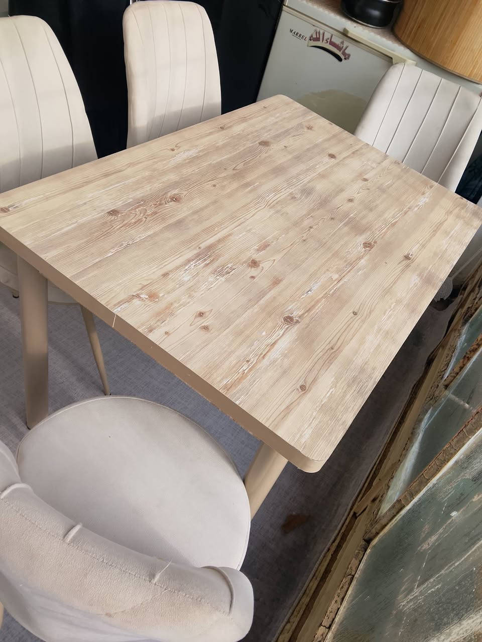 مێزی نان خواردن پاکو جوان بۆفرۆشتن بە110هەزارو مەعمەلە سلێمانی***********
