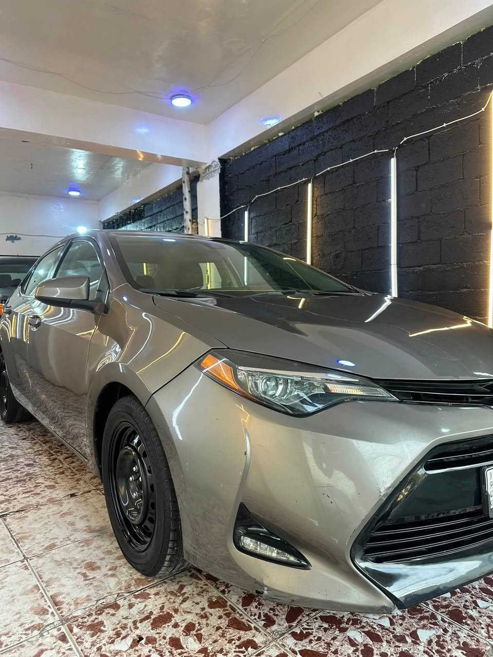 سلام عليكم كورلا مديل 2018 وارد امريكي حادثه جاملغ خلفي وبيه 5قطع صبغ بدون دواخل بدون فتح صور حادث موجوده بل منشور 

مكان سياره بغداد 
السعر 115
***********
