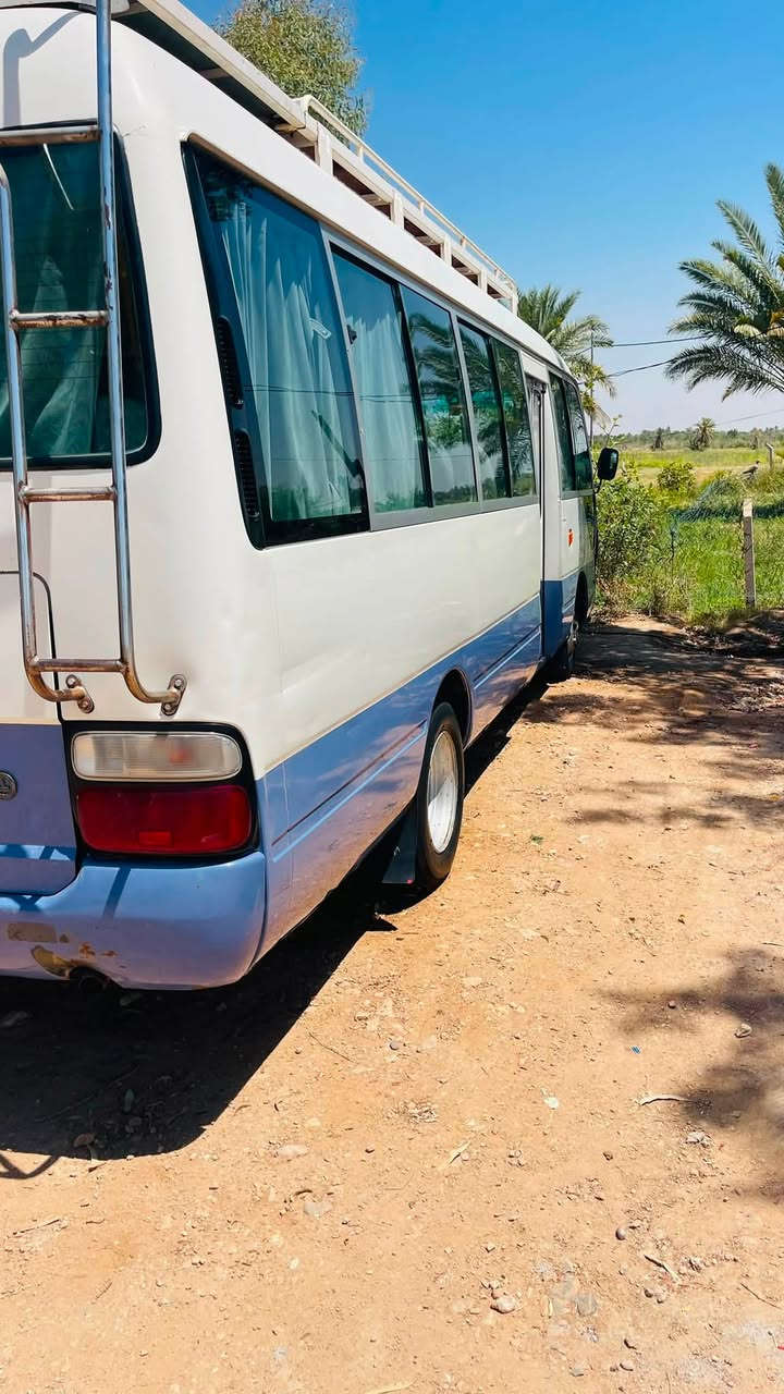سلام عليكم كوستر موديل ١٢ سيارة للبيع 
جاهزة كشن ستاركس 

رقم بغداد وصل خط بغداد نجف 

السيارة كامل وكفالة السعر 295 وبيه مجال 

العنوان حله كفل 
(***********)
