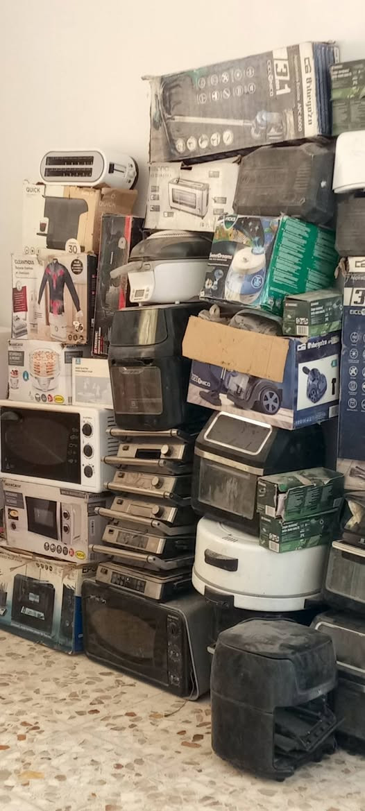 عنوان حي الزهراء شارع المدارس  *********** النجف, العراق
