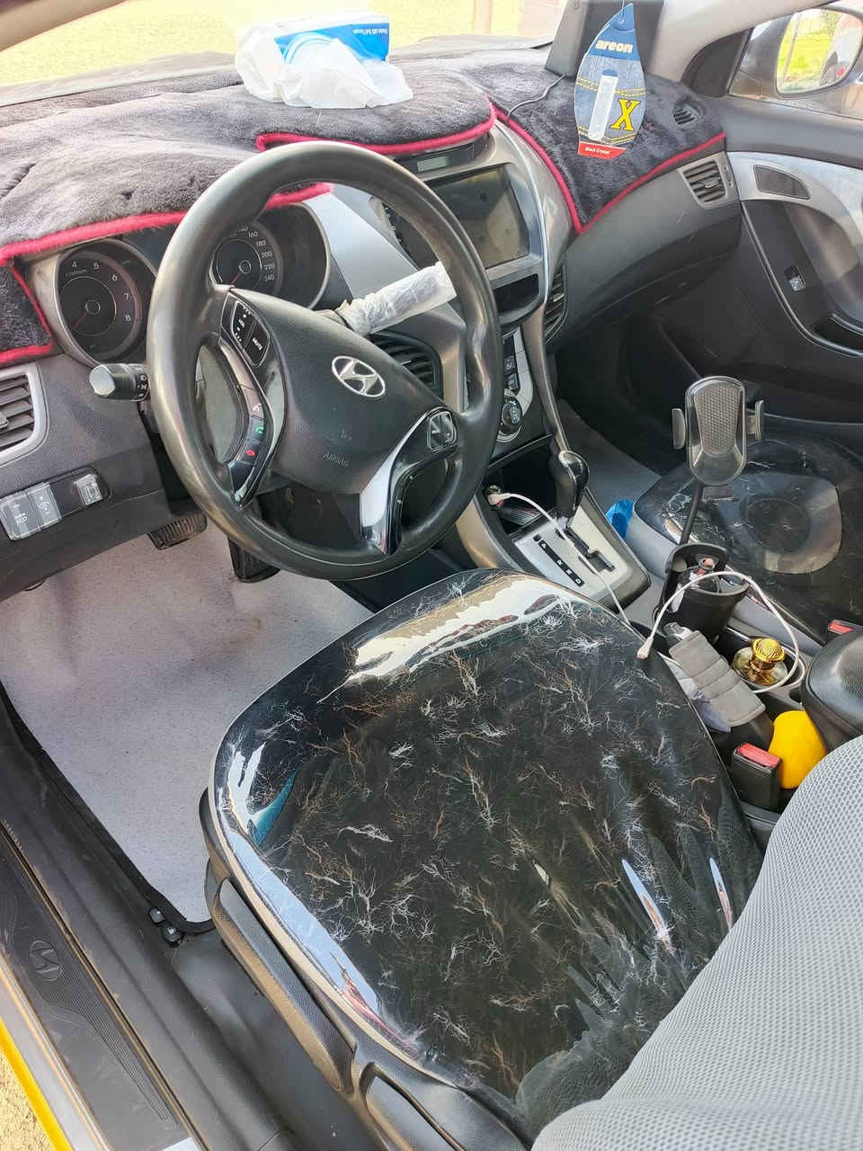 اسلام عليكم افانتي محرك 1600جي دي اي غاز بنزين محرك صدر مكفولات بيهة بس بنيد مبدل بدون ضربة ولا ايىرباك  تبريد ثلج رقم بغداد باسمي مصفرة هيئة وغرمات هزة جديدة سنوية إصدار جديد مكاني بغداد الحسينية رقم الهاتف *********** السعر 90 وبيها مجال
