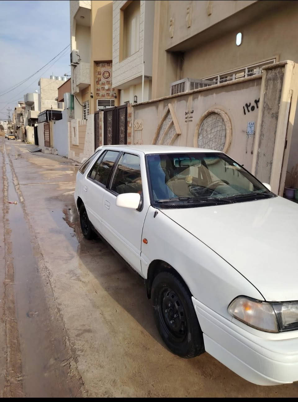 الانتره 93 رقم نينوئ مكينه بروتون توماتيك سياره نضيفه كدام عين بيع او معارض شرط تحويل سنويه 29 عنوان موصل جانب الايسر حي مزارع. سعر 32.   ***********
