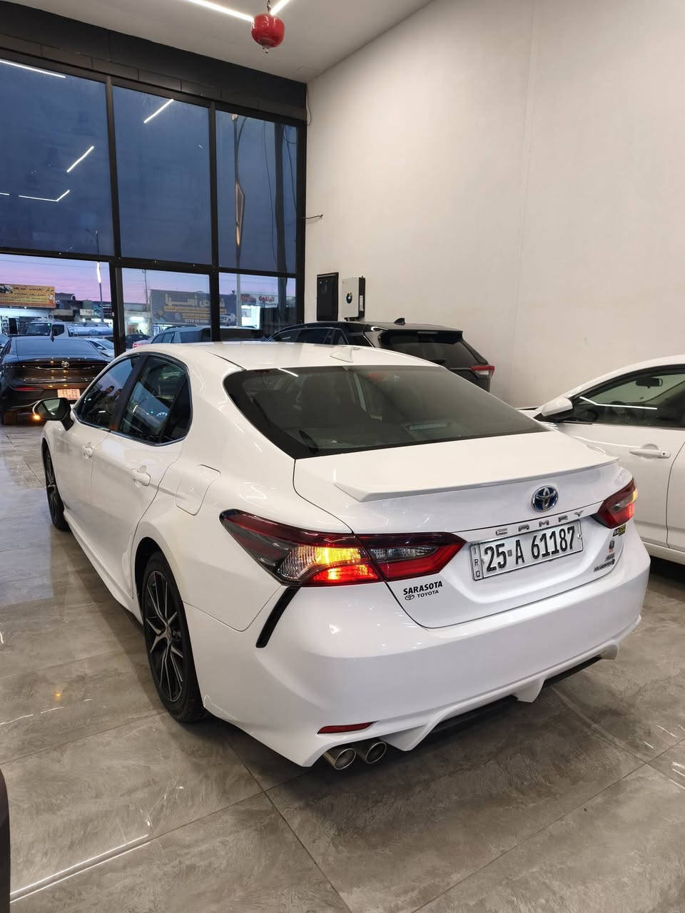 النوع : تويوتا كامري هايبرد se

اللون:  ابيض

الموديل : 2024

عداد المسافة:  24 الف مايل

السعر  :  210$  ورقه 

الضرر : بدون ضرر.. تقرير غرق 
رقم كركوك 

المواصفات : SE

بصمة تشغيل 
بصمة ابواب
كرسي  جلد
كراسي كهرباء
تدفئة كشنات
تحكم ستيرن
رادار امامي رادارات جانبية
قياده ذاتيه
تحديد مسار
مانع انزلاق
شاشه كبيره ايباد
لايت زنون
العنوان : كركوك شارع المعارض
معرض العدل لتجارة السيارات الحديثه 
للإستفسار التواصل مع 👇
***********
***********
***********
