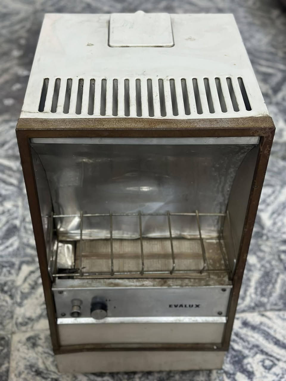 صعوبات غازية شغالة
سعر الواحدة 20   الف 
للتواصل ***********
