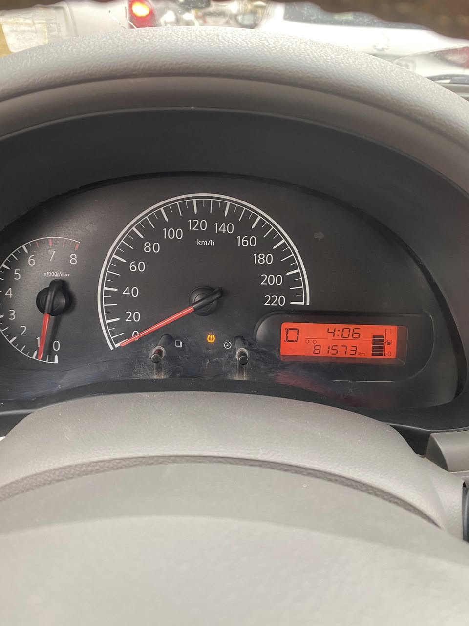 السلام عليكم سيارة نيسان سني هندي 2022 بليتة الزركة مكفولة من الصبغ والتبديل شاشة جبيره منضومة لايت زنون تخم تاير ماشية 82 باسمي مكاني بغداد السعر 118
***********
