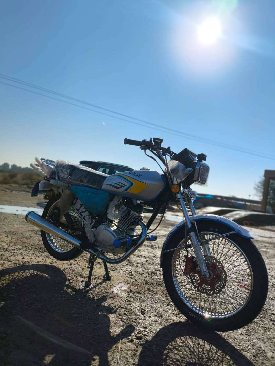 سلام عليكم دراجه تايكر للبيع باب اول 25بعدهاا ع سحك دراجه كل نقص مابيهاا كلشي شغال شاشة شغاله كمل مكفوله كفاله عامه محرك صبانه مامدوده عليه مامشية 5000 كهربائات كلهاا شغاله مجمبزه نشرات هواي تزويدات عليهاا سعر 725وبي مجال شراي يجي خاص وهاذ رقم ***********
