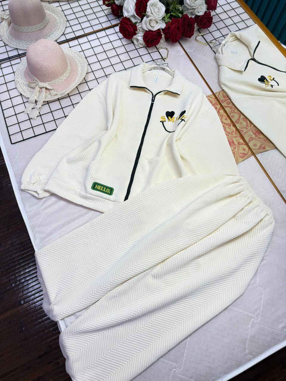 وووصل الجماال وترند الموسم ♥️
أتراك بيتي 
يجنن 🔥🤍

الخامة قطن ترڪي 
للحجز والاستفسار مراسله الصفحة او الواتساب ***********
