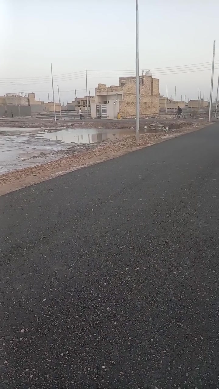 قطعه للبيع حي القصور زراعي سند 25 حق التصرف مساحه 150//متر بيع مستعجل السعر 23مليون
ا للاستفسار ***********
