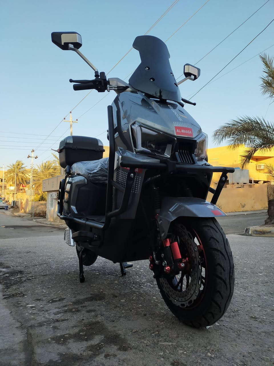 ماطور شحن الصاعقه مستخدم شهرين بعده جديد
السرعه/ 120
التفويله تمشيك/70 كيلو
6 بطاريات دبل كرافين مسطره
ملف 3800 واط 
مع خوذه وجنطه 
ومفتاح وبصمه وكرت 
لماطور بعده جديد 
عنوان اربيل مناره
السعر مليون 300


**إذا كنت صاحب هذا الإعلان وتريد حذفه لأي سبب، رجاءا أرسل رسالة إلى الدعم الفني**