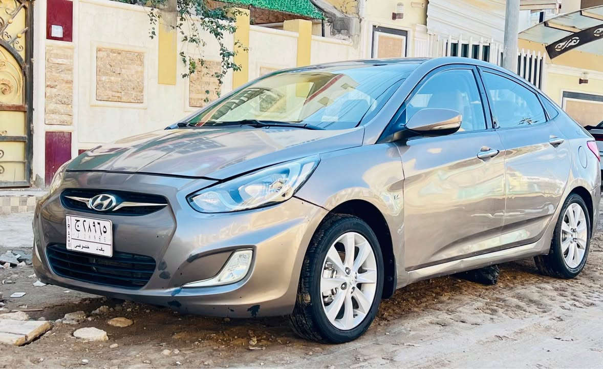 السلام عليكم هونداي اكسنت خليجي موديل 2011محرك 1600دوش كير حداديه تخم تاير تبريد ثلج مكفولات ضربه مكفوله بيه رشات صبغ رقم بغداد الماني سنويه جديده مالكه صديقي مكاني ديوانيه بيع فقط سعره 85ت*********** ديوانية, القادسية
