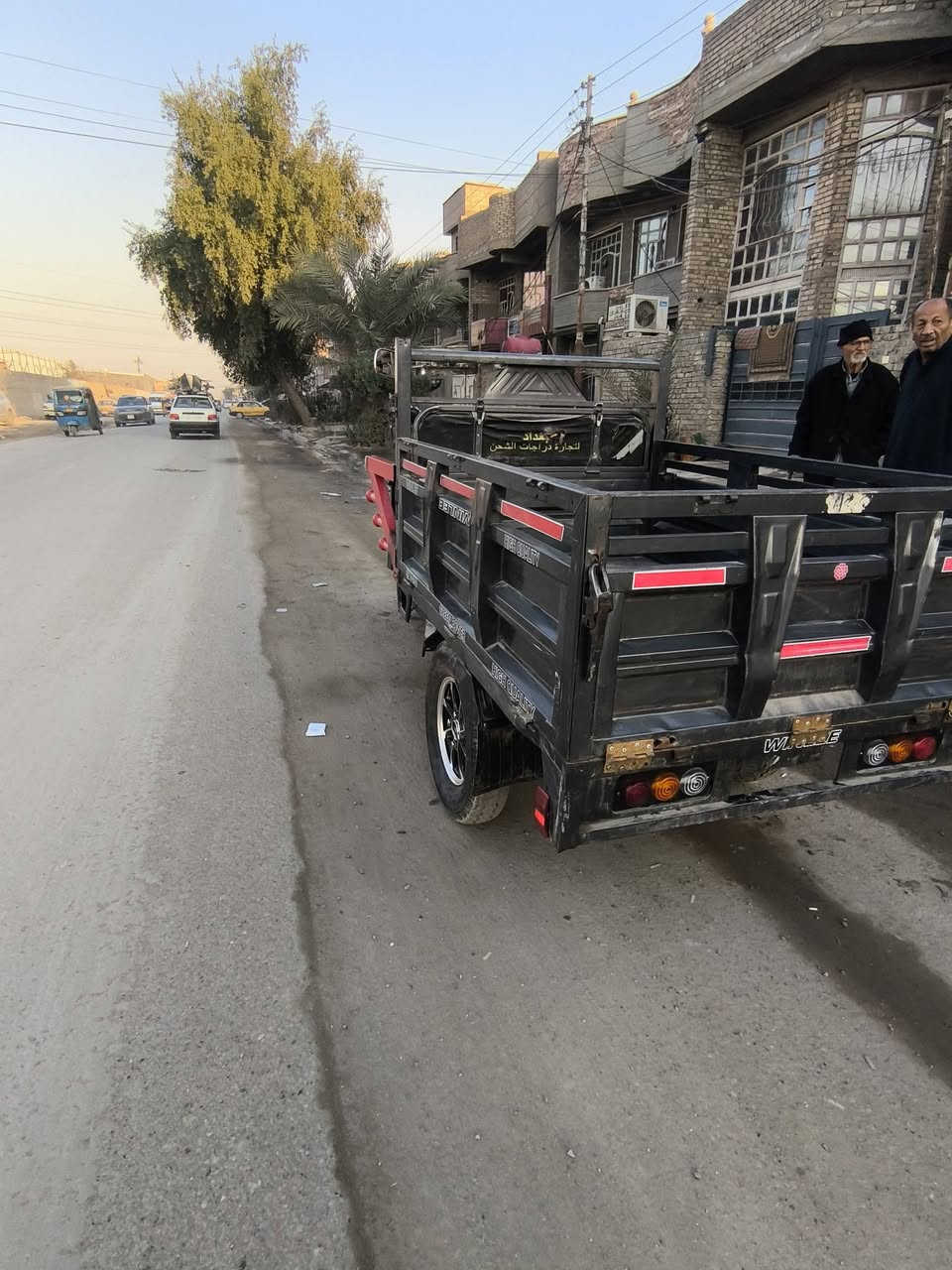 ستوتة شحن كهرباء للبيع .
الستوته موديل 25 نضيفه شوفت عينك وهم تجي تشوفها كهربائيات كامله ما تحتاج لكل نقص تايرات مبدله بحجم اكبر يعني انسه الطسه ودبلات جديده تاخذها تدعيلي والستوته ما مستخدمه هواي ع كد حصه وغراض للبيت وهسه محتاج واريد ابيعها .
السعر : مليون 200 وبيها مجال للناس الطيبه .
العنوان : بغداد الامين الثانيه مقابيل الشبكه .
الرقم : ***********
واتساب : ***********
