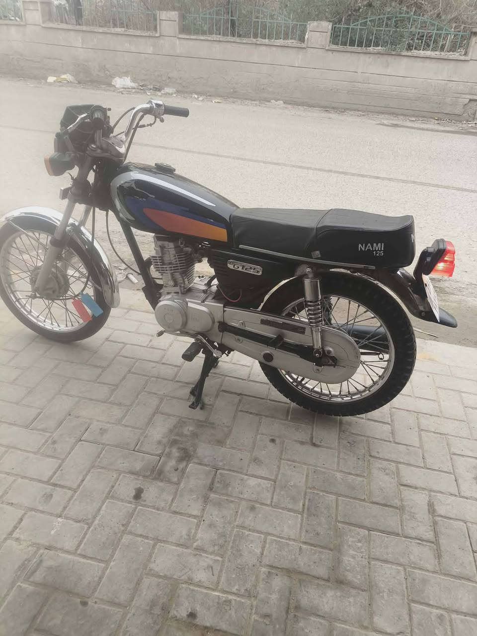 للبيع نامه اصلي شلامجه مديل 23 كامله دراجه كهربايته شغاله دراجه بدون اوراق كلك مامفتوحه بيع مستعجل 450اوبيه مجال انضف من البصوره حته غسل ماغاسله اليريده يجي خاص ويدلل المايشتري لا ينطي سعر من يمه مو تجيني من الناصريه لو من العماره لو من البصره


**إذا كنت صاحب هذا الإعلان وتريد حذفه لأي سبب، رجاءا أرسل رسالة إلى الدعم الفني**