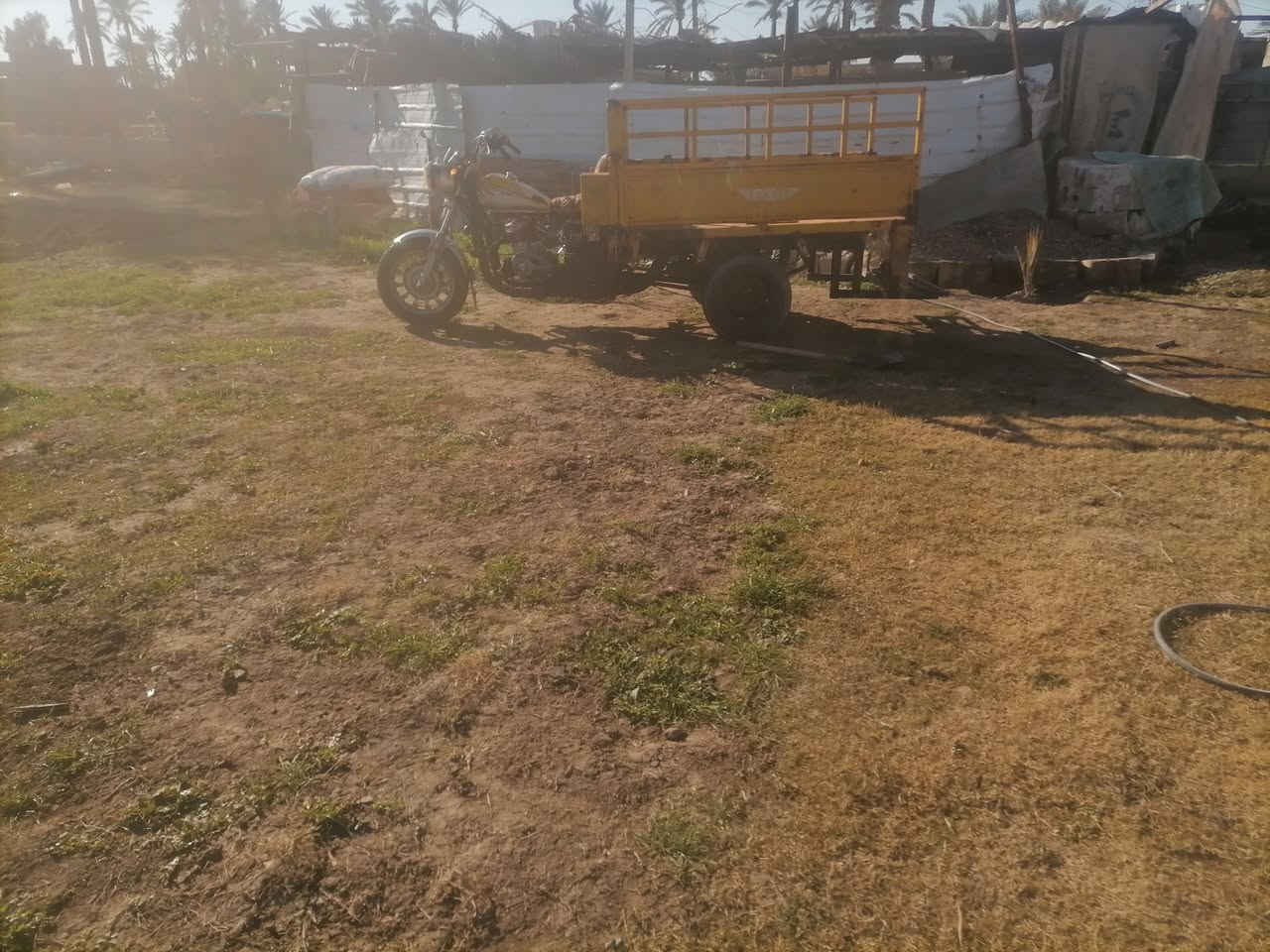 ستوته للبيع المكان الا نبارك الكرمه   ***********
