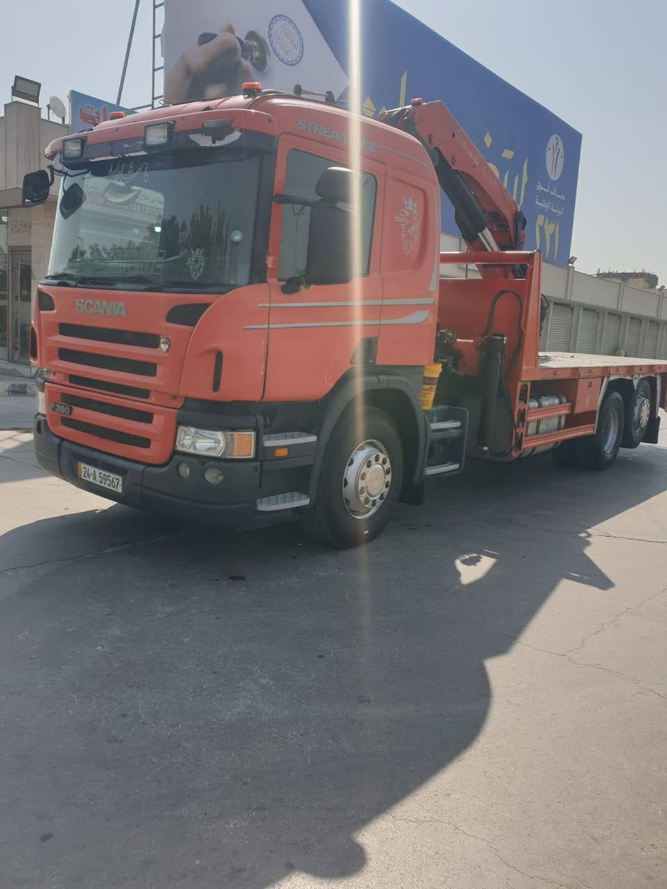 سكانيا 2007 اوتوماتيك كلتش مكينه 380 قماره وشاصي وكرين مكفولات كرين موديل الكرين 2006♕ 10 طن ثلاثة سلايتات واحد يدوي //(*********** السعر خمس دفاتر ونص بيها مجال
