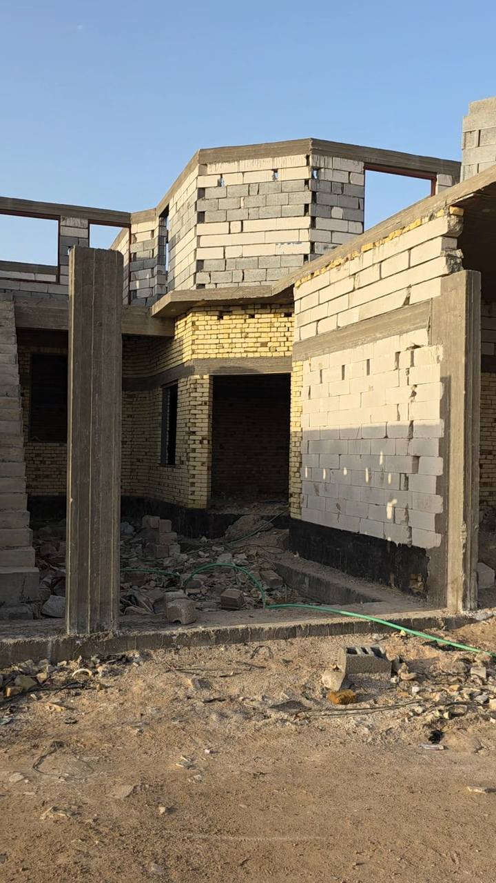 هيكل الطابق الارضي طابوق والطابق الاول ثرمستون وبلوك مساحة البناء 250م والمساحة الكلية 300م
طابو ملك صرف بأسمي العنوان ابي الخصيب حي العسكري خلف المحكمة السعر 150 مليون ابو الخصيب, البصرة


**إذا كنت صاحب هذا الإعلان وتريد حذفه لأي سبب، رجاءا أرسل رسالة إلى الدعم الفني**