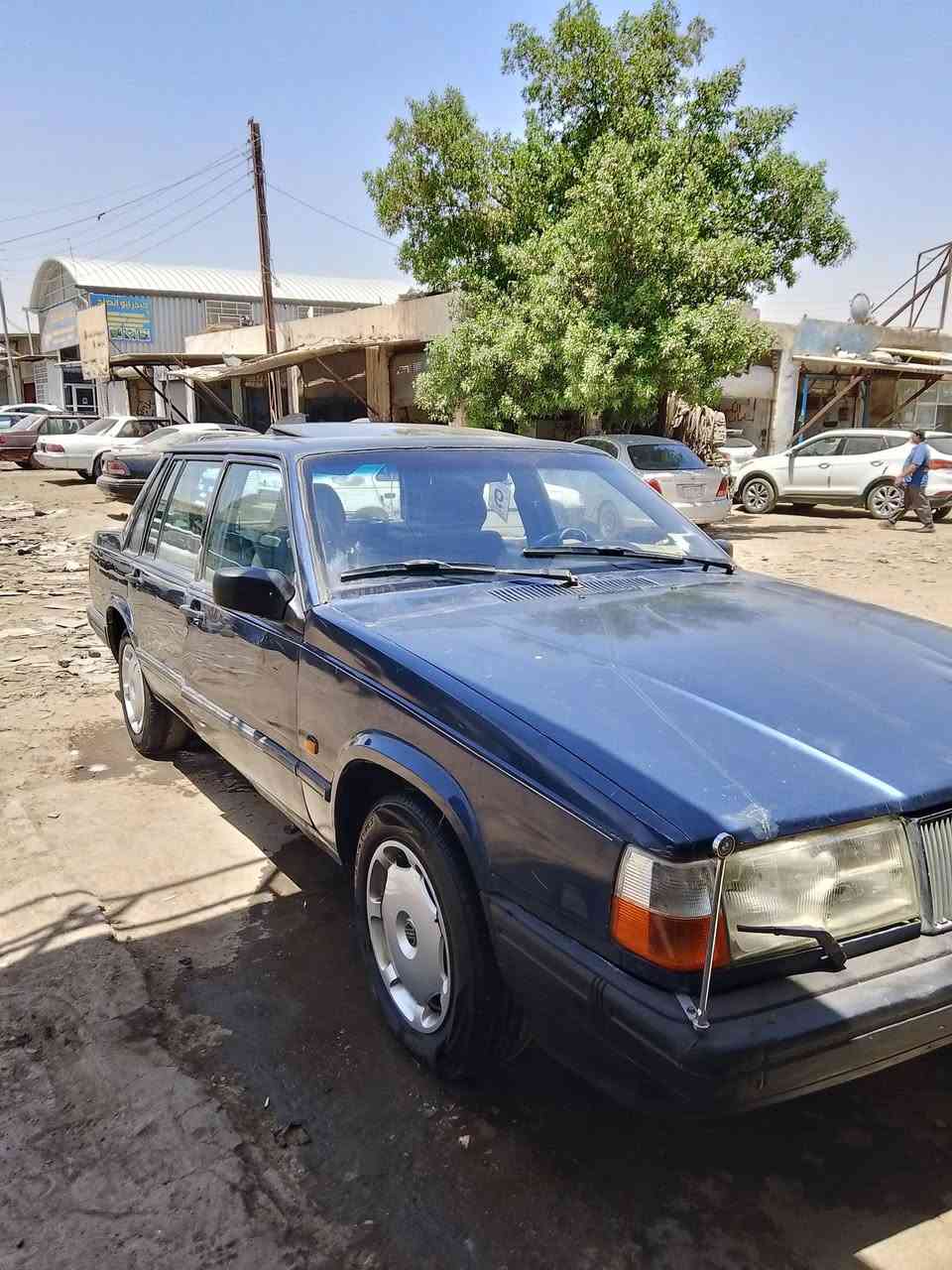 السلام عليكم فالفو 740 موديل 1990 للبيع مكينه كير اوتو حداديه جدد  تخم تاير جديد كهربائيات شغاله بجم940 دشبول 940 دوشمه جديده بطاين صاج سنويه ماصاقطه لل2028 رقم قادسيه الماني مداور ثاني يوم المكان نجف  السعر 37 وبيه مجال حك الجيه للاستفسار *********** بي واتساب
