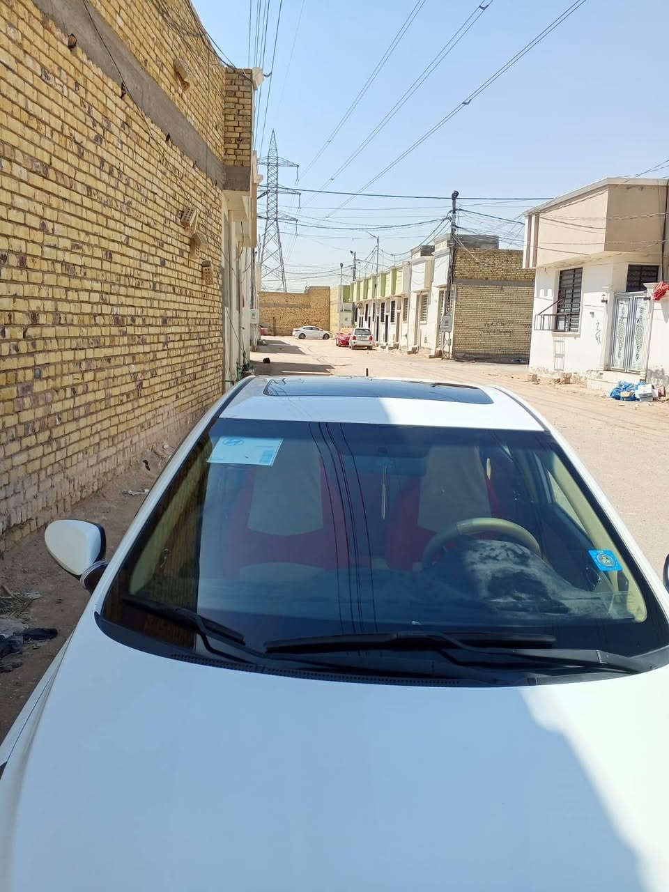 سيارة اكسنت مديل 2015 جاهزه من كلشي تبريد تخم تاير حداديه محرك كير بيه باردات بصيط بل بنيد شبر ودحجه بل باب رقم نجف نكليزي جديد مصفره غرامات جاهزه سياره خير من الله سعر 95 وبيه مجال قليل كلش ال سفسار ***********
