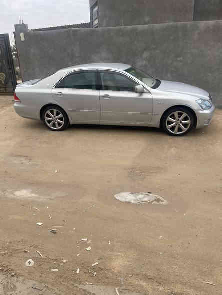 السلام عليكم شاهينه موديل ٢٠٠٥ رقم بصرة دولي سنويه القايه ٢٨ راعيه يمي بسفوان صديقي سياره مكفوله من الكص ونغل والعيب الشرعي بيه كتاب فحص من لمندلاولي سياره فول عدا افتحه  دواخل بيجي مخمل وجلد كأمره بلاد  مكينه وكير وحداديه بالكارتون السعر ١٣٠ للبيع أو مراوس اخوان لا تكلي شنو بيه كتاب فحص موجود /***********  مكاني البصرة سفوان
