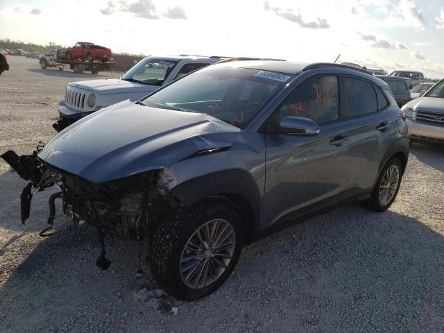 السلام عليكم 
هونداي كونا مكينة 2000 دوش 
ماشية 53 ألف حادثها خفيف موضح بالصور 
مكانها بغداد حي الخضراء-عطيفية 
*********** بغداد, العراق
